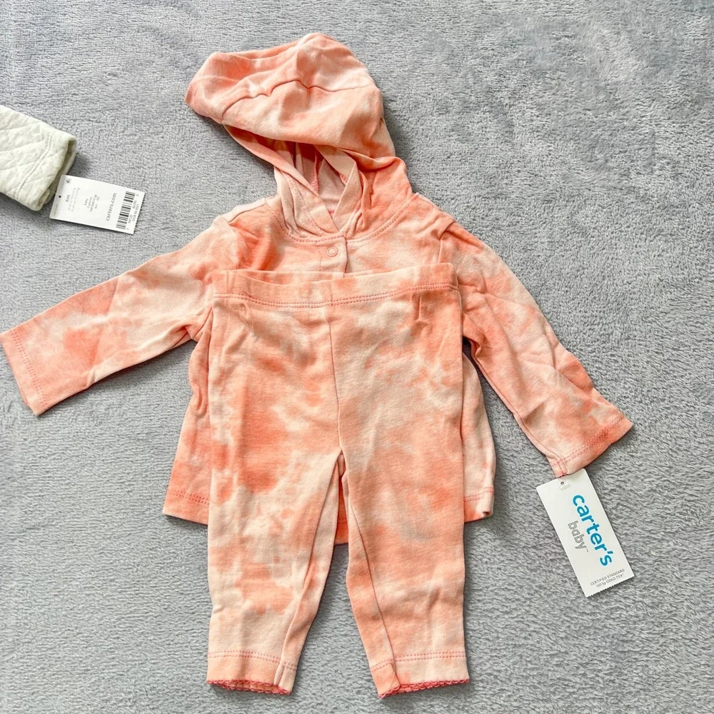 Carter's Baby Girl‎ 3M & 6M Outfit Bundle 2 Three-Piece Sets Hoodies Bodysuits